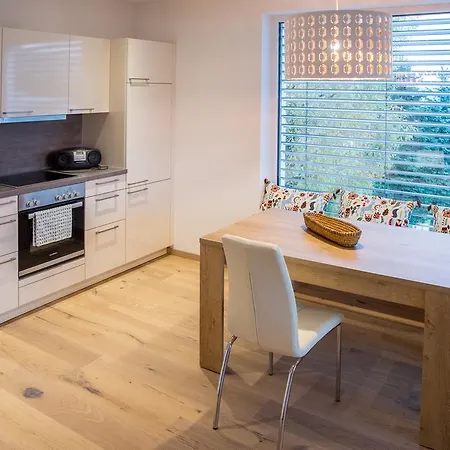 Apartment Lakeview *